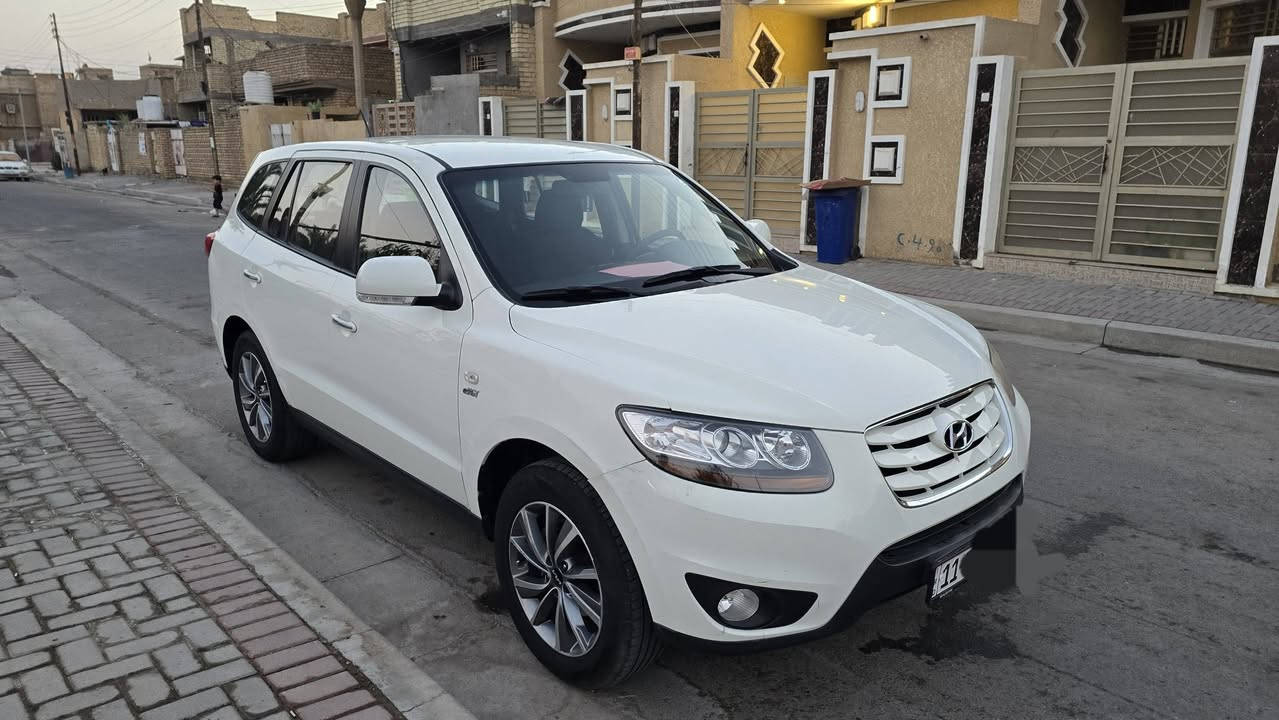 بعد اذن الادمن سنتافي ٢٠١١  رقم بغداد اصوليه باسمي تحويل ثاني يوم ماشية ٢٠٠الف بيها كصه بجم محرك كاز تخم تاير صدر جديد كهربايئات كامله تحكم  حساسات نظام ايكو اقتصادي  السعر ١١٧ ورقة للاستفسار الاتصال على *********** مكان السيارة بغداد
