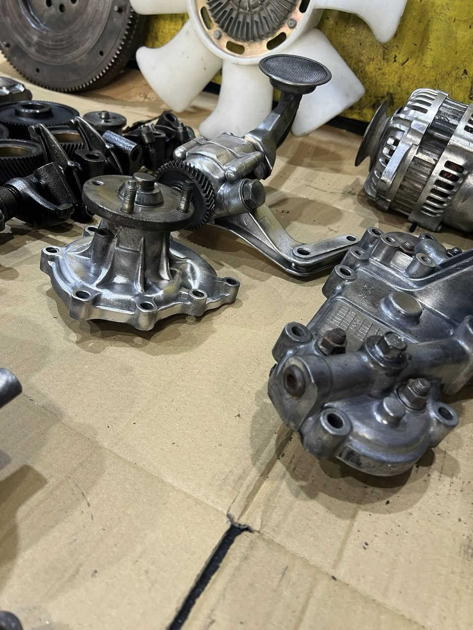 يا الله ورشه نصير الفيتر لتجفيت وتحوير جميع سيارات الكاز لمسكر والمفتوح وتصليح كافه المولدات العنوان بصره ابو الخصيب العوجه اي ستفسار بلخدمه ***********.  ‭٠٧٨٥ ٧٧٧ ٥١٢٢‬
