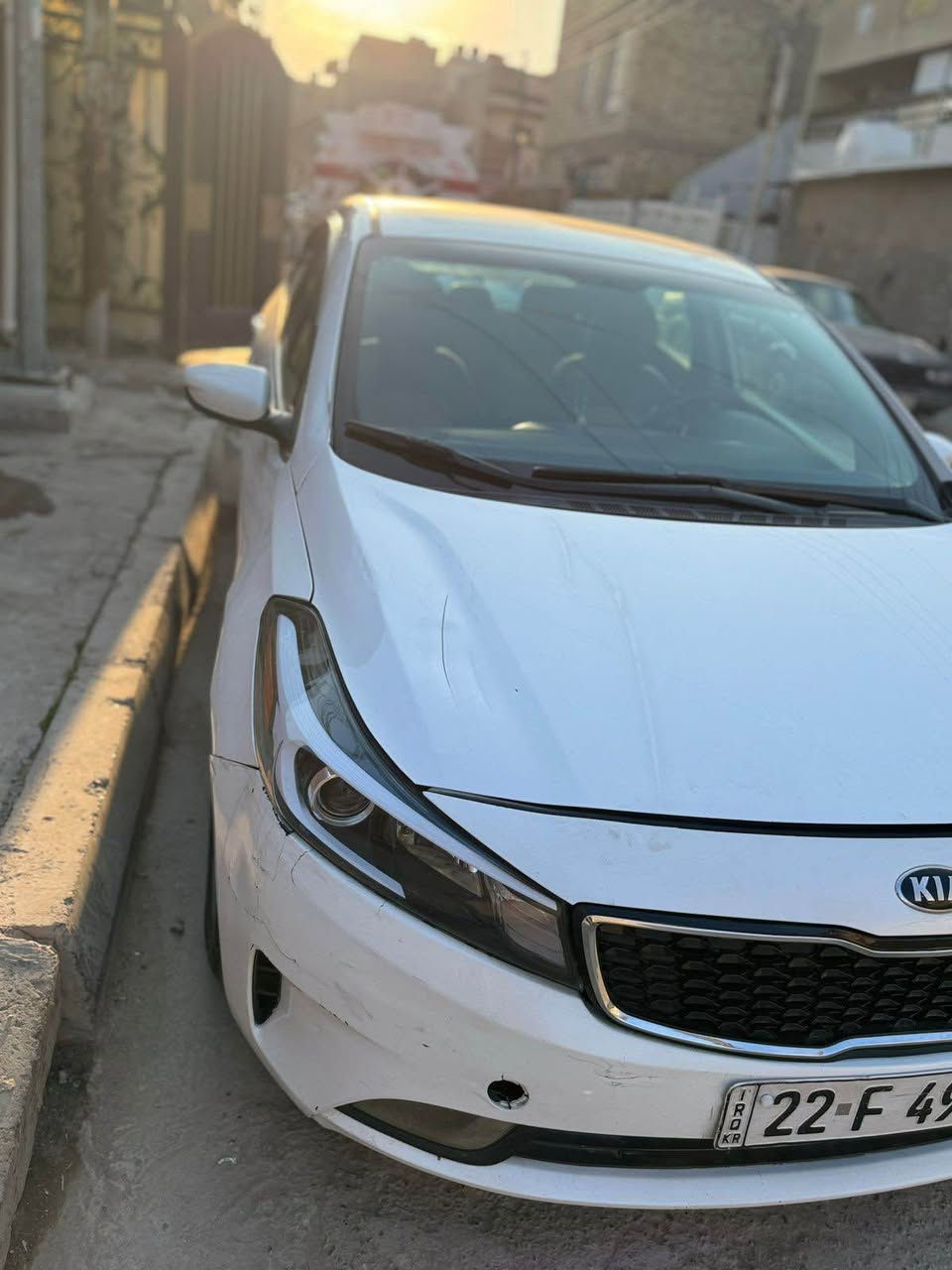 كيا فورتي 18 رقم اربيل بااسمي تحويل 
هزه وسنويه جديده 
حادثها مال امريكا تخريب 
دعاميات واكعه 
وهنا نضربت بخشب التكمه والبند ع كد شبر  وما مصلحه ع وضعيتها مبينه بلصوره 

بغداد / المعالف 
*********** بغداد, العراق
