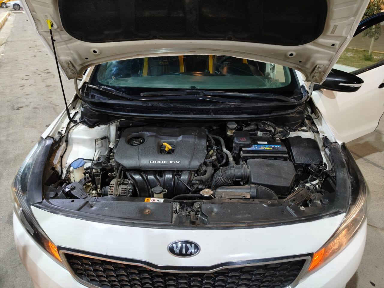 سلام عليكم
كيا فورتي للبيع  موديل 17 امريكي 
ضربته بالصور 
بدون تبديل ايرباك سليم بدون دواخل كله كفاله 
مكينه 2000 دوش كفاله من الفتح والتنقيص والتبخير 
كير 6 نمر 
صبغ باب وربع من البنيد 
ماشيه 168
السعر 119
مكاني ناصرية مركز 
***********
