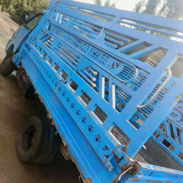 سلام عليكم
سياره بنكو مديل 1995
شاصي. كير مكينه بشرط كفاله سياره جاهزه
سنويه لل2028 وبسمي السياره رقم نكليزي بابل
تايرات جداد سعره 45 للستفسار ***********
