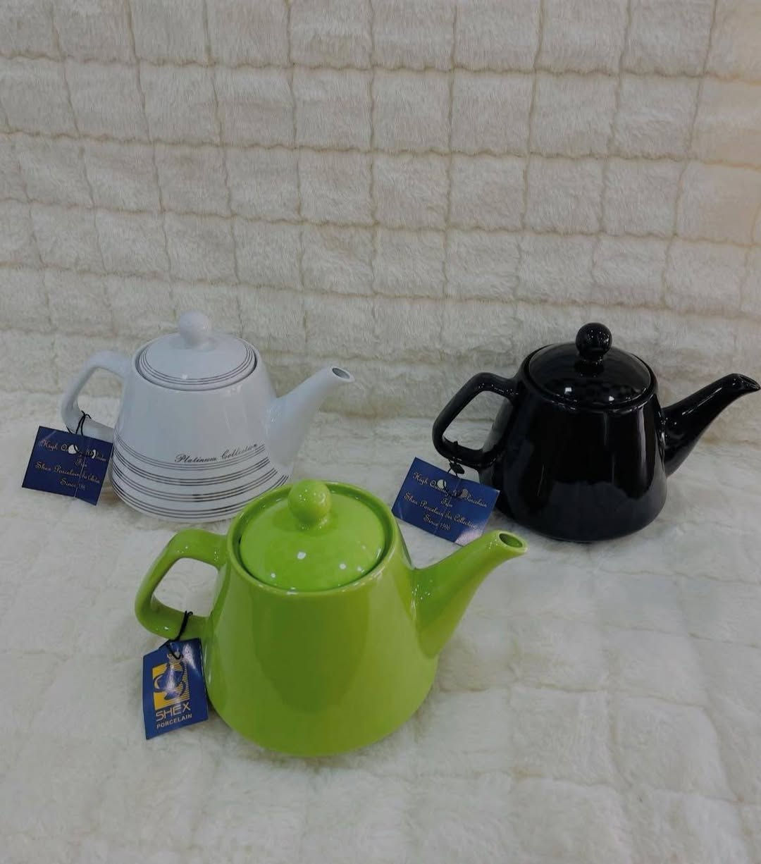 سعری قوریە کانمان داشکان
کارتونی 24 عدە دە  وە  هه موو کارتونی 
24 رە نگی جیا وازی تیایە رە نگی دوو بارە ی تیا نیە سعرە کان مناسبە 
واتساب  فایبەر  ***********
