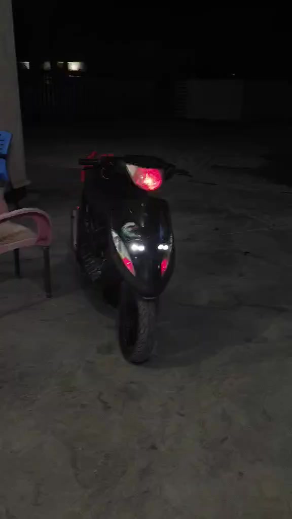 السلام عليكم ورحمة الله وبركاته ماكس عدله لبيع دراجه كامله شغاله نكره سلف بكل وقت  دراجه كامله من كلشي  لايت عالي ناصي اشاير بك لايت حساس بريك كلشي شغاله  بيها صالنصه ستيل وبيها شيال رياضي وبيها يدات بريك رياضي  وسبايدر رياضي وضفيره جديده بدون جطلات كله فيش وشوته جديده ترايش جدد لايتات جدد تعمير جديد كله دراجه خير من الله سعر ٥٠٠وبيها مجال  مكان دراجه ابو غريب زيدان


**إذا كنت صاحب هذا الإعلان وتريد حذفه لأي سبب، رجاءا أرسل رسالة إلى الدعم الفني**