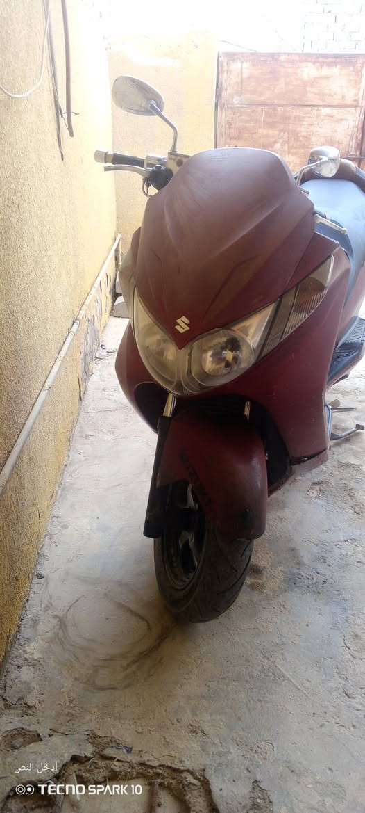 سلام عليكم سكاي ولف للبيع كوم حديد دراجه شغاله بس بيه قطع بل كهربايات وما تشتغل مكاني كوت زين القوس 
رقم الهاتف***********
