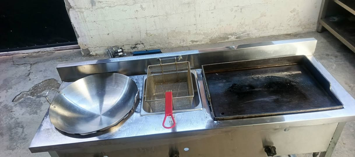 سلام عليكم طباخ فلافل فنكر وهبكر نضافته أخو الجديد البيع بغداد الدوره ***********
