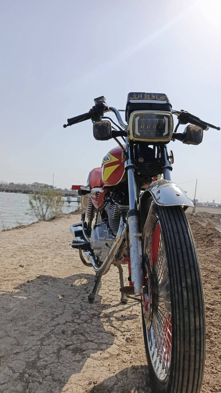 سلام عليكم دراجه للبيع موديل 23 السعر خاص او رقم الهاتف ***********
