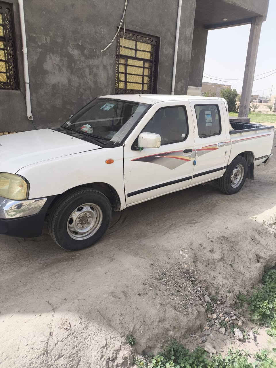 سلام عليكم بيكم نيسان 14 للبيع سياره متجيه وسنويتهة منتهية 24
وسعر 93 وبيهة مجال لشراي ***********
