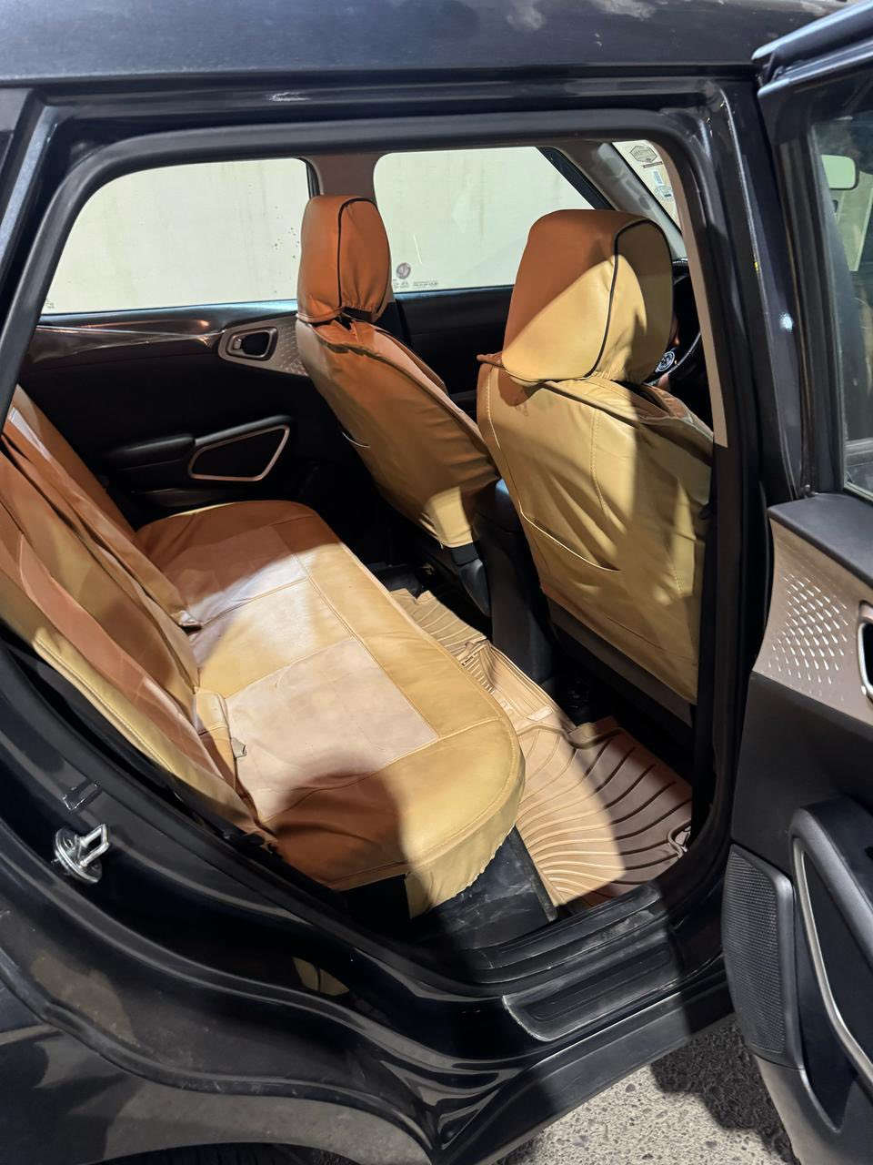 صول ٢٢ رقم اربيل باسمي
ماشية ٧١
صور الحادث بالمنشور والسونار
السيارة فئة s
بدون صبغ 
بدون اربارك 
بدون شواصي 
بدون لغد 
كلشي موضح بالصور 
السيارة اي نقص مابيها 
السعر ١٤٥
مكاني بعقوبة 
***********
