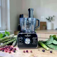 محضرة طعام • ١١ في ١ • ١١٠٠ واط