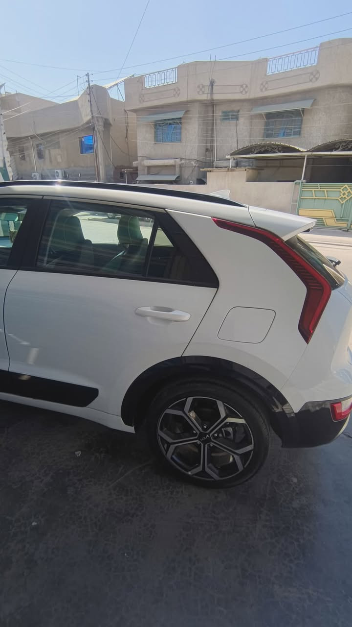 سلام عليكم كيا نيرو2023  فول مواصفات لا خير
رقم بغداد باسمي ماشية قليل ٤٨ الف كيلو مو ميل
حادث بابين السياق والوراة مبدلات اصلي أبو ليبل بدون صبغ
بجم كبس دعامية بلادية
المكان بغداد الدورة
*********** أبو محمد
