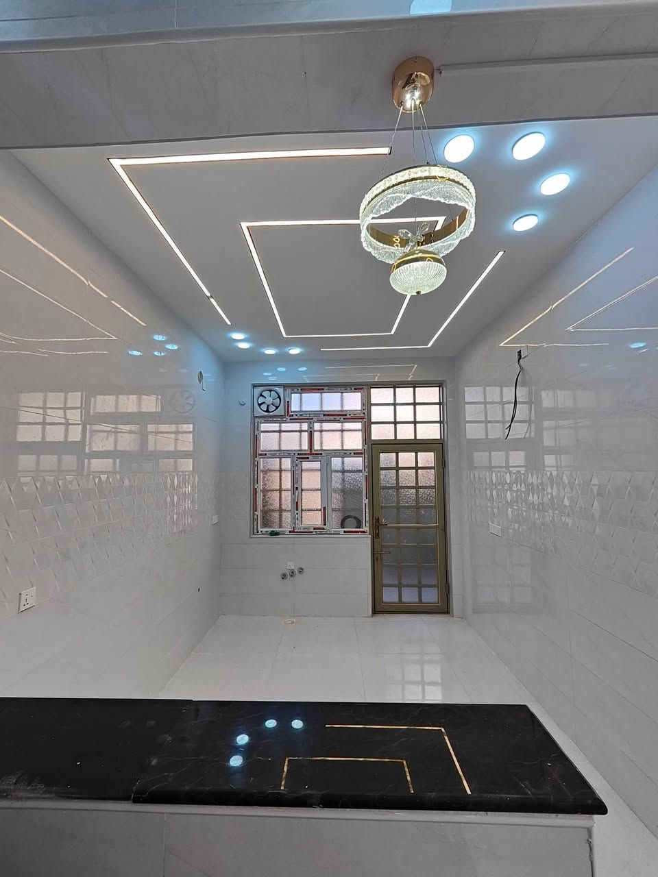 اللهم صلي على محمد وال محمد 🌹 سعر مناسب 🌹
يوجد بيت 100 م طابقين طابوك في كربلاء خلف سفاره تركيه على الحولي الجديد اربع سايدات🥰
منطقة سكنية تتوفر فيها جميع الخدمات تبليط 10 م 🥰
يتكون البيت من 4غرف واستقبال وصاله ومنور ومطبخ وحمامات عدد 3 🥰
طابو زراعي قرار محكمه سند 25 
للأتصال 
***********
***********
واتساب موجود تحياتي للجميع
