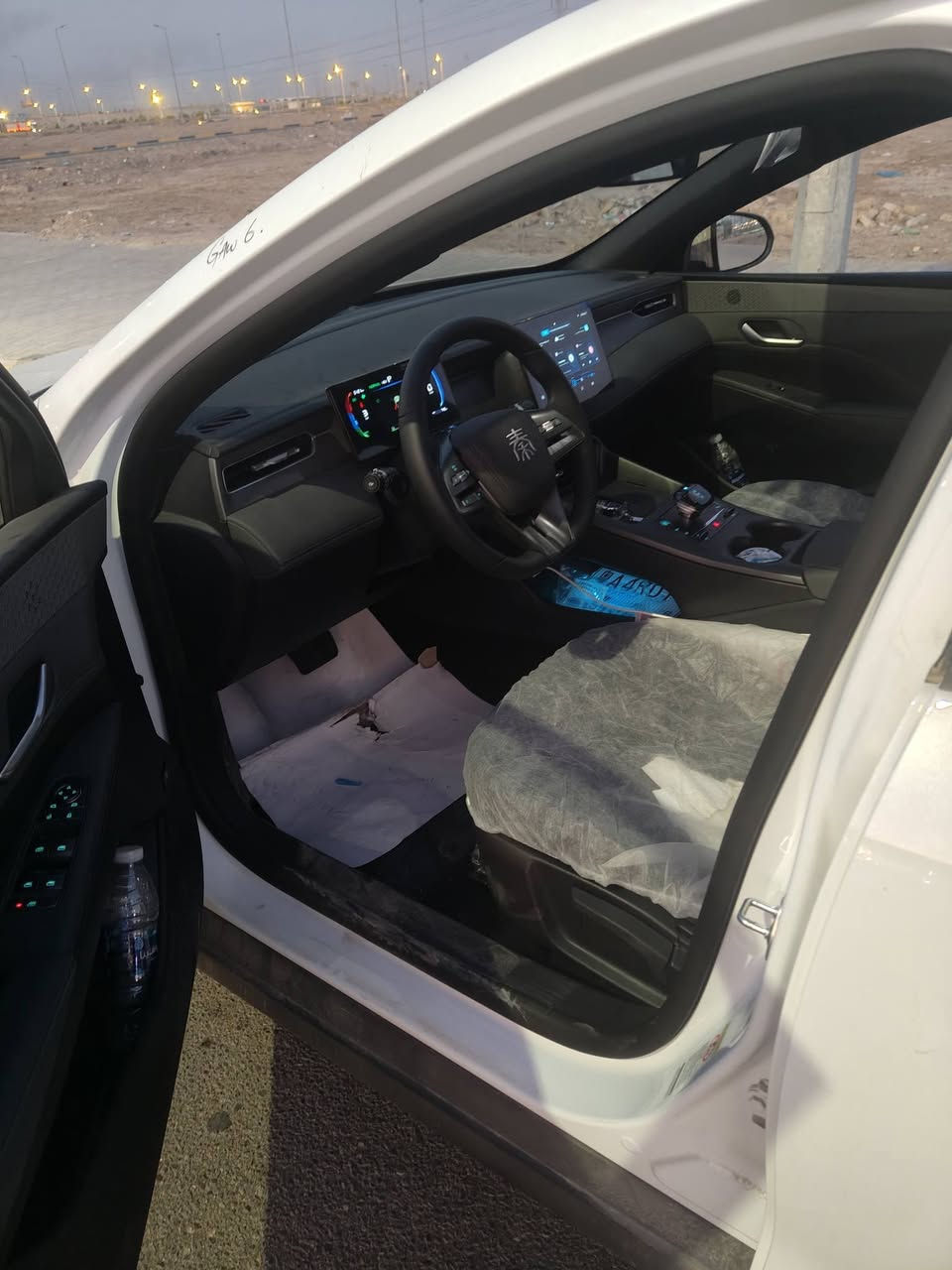 السلام عليكم BYD كن بلاص مديل 2025 زيرو وضع الشركه ماشيه من بغداد للبصره فقط مرقمه بغداد وجاهزه سياره مال اقصاد مكانها البصره الطوبه والنخيله ***********
