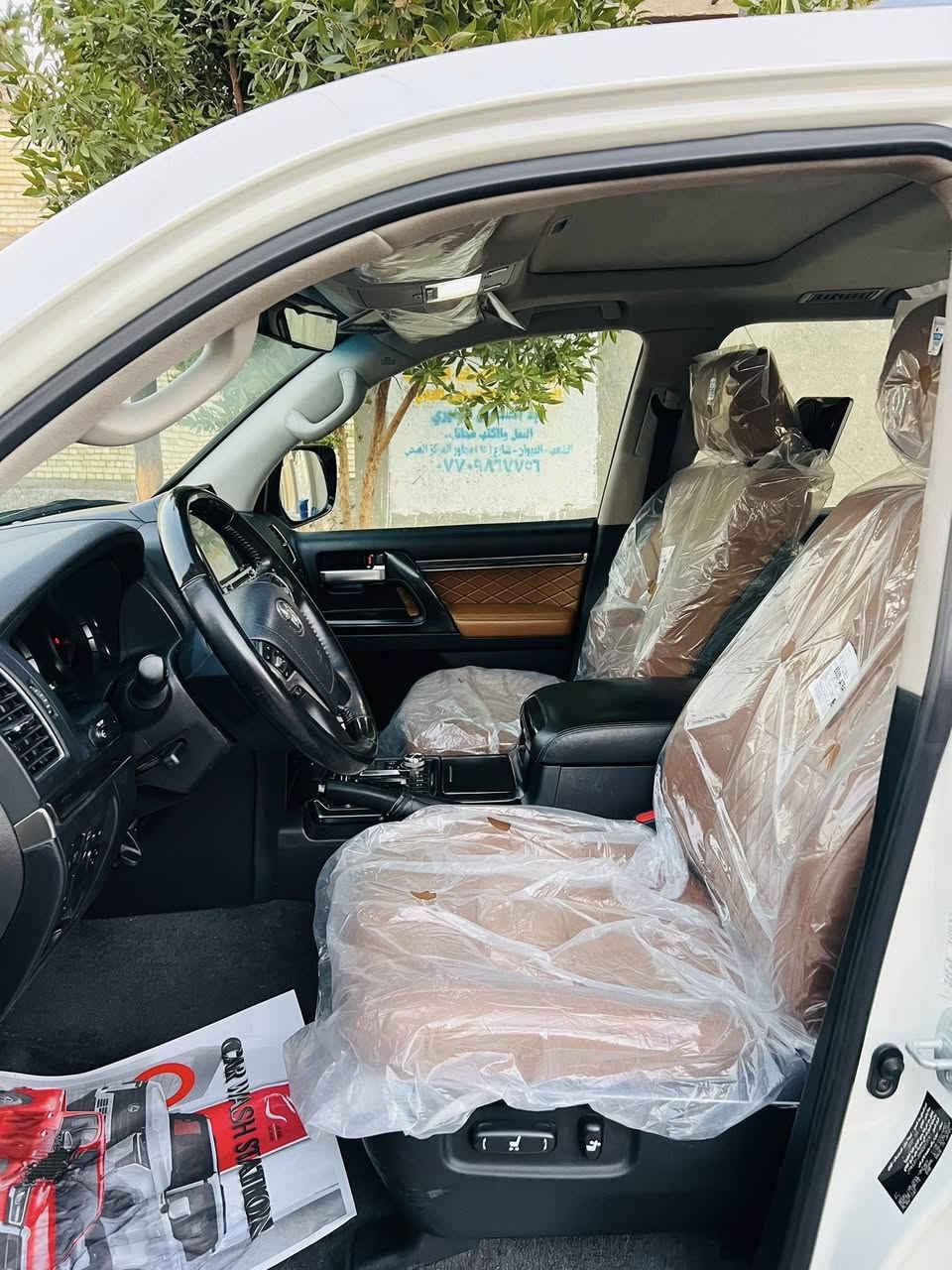 السلام عليكم لاندكروز ٢٠٢١بحراني باب أول 
مكفوله كفالة عامه السونار مرفق بالمنشور 
رقم بغداد باسمي تحويل ثاني يوم ماشيه ١٠٠
هاتف ***********السعر ٥٦٥وبيه مجال
