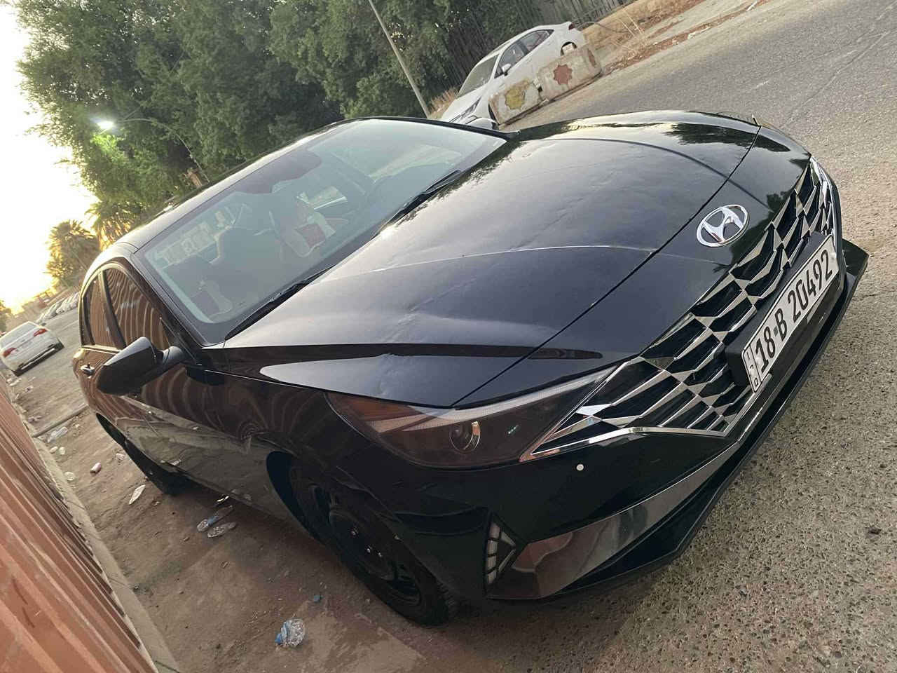 السلام عليكم النتره 2021 ماشيه 70 سياره حادثها فقط شبر بلبنيد بارد مواصفات نص فول داخل مدوشمه جديد سياره جديده 
رادار توقف ذاتي ✅
حساسات خلفيه ✅
زنون عالي ناصي ✅
سويج ريمونت ✅
ويل اسود ✅يعني بين قوسين تنسه الطسه 
سياره ترايها يخبل 
وبعد مواصفات هواي شاشه تدعم كاربلي 
السعر 145 وبيها مجال بسيط 
مكاني حله مركز المدينه 
للاستفسار 
*********** انتصل وتدلل ✅ حلة, بابل
