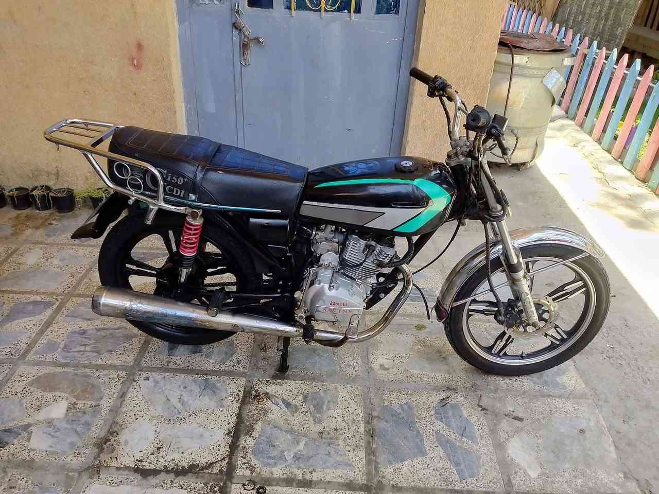 سلام عليكم دراجه سيفان خمسه كير
عنوان بوبشام 400و بيها مجال ***********
