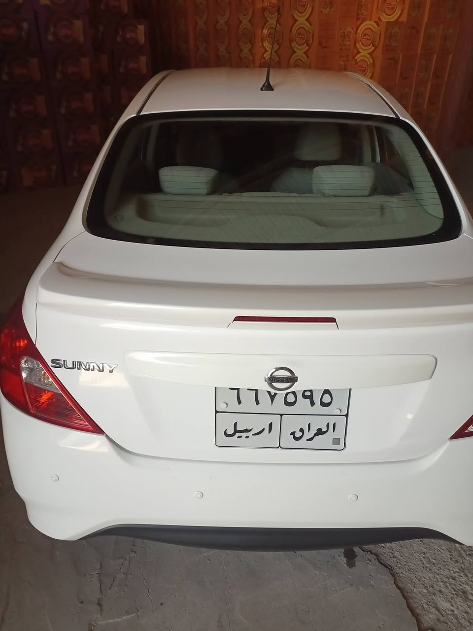 🔹 نيسان سني | موديل 2021
🔹 رخصة: أدمن
🔹 ماشية: 142,000 كم
🔹 بدون صبغ
🔹 أربيل – الق تاج البنوك

✨ المواصفات:
 • شاشة + كاميرا خلفية
 • بلوجكتر
 • تخم تاير
 • بارد جام لنغ الأيسر (قليل جداً)
 • سيارة جاهزة ومقفولة
السعر 120 ورقة وبيها مجال بسيط
📞 للتواصل:
‭+964 773 801 9162
