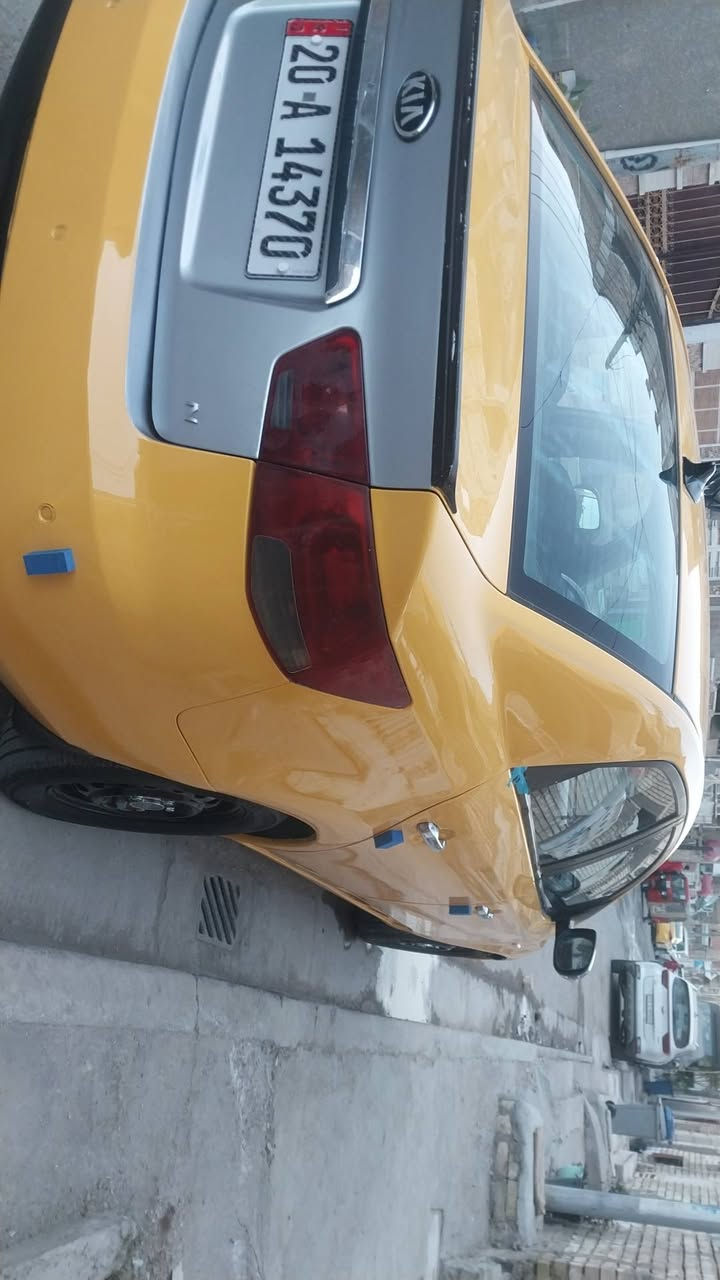 من رخصه الادمن سلام عليكم فورتي سيراتو. موديل ٩  وارد خليجي بيها ضربه بل جاملغ اليسره واصله الغد شاصي مكفول.   مصبوغه جديد صدر جديد كامل موصفات فتحه تحكم ستيرن بصمه خير من الله  سعر ٧٠. انتصل وتدلل *********** مكان بغداد شعب
