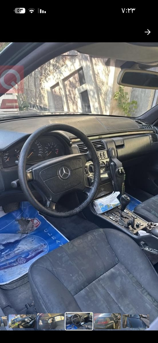 يا الله سياره مرسيدس E320 سياره حلوه وكامله من كلشي مصبرغه صبغ عام لاثر الجراد والصور قبل الصبغ موجوده اڤنكارد محرك V6 موديل 97 رقم بغداد تحول نفس اليوم التواصل للجاد بالشراء لقلة التواجد ***********
