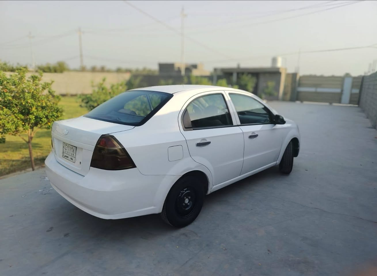 السلام عليكم افيو ٢٠٠٨ جاهزه من كل النواحي فقط صبغ جاملغ امامي والباقي كفاله ***********
