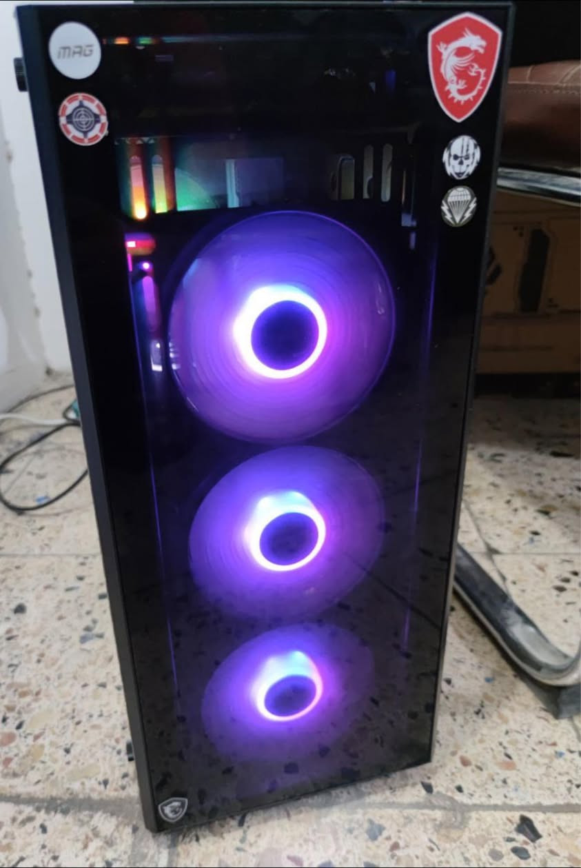 السلام عليكم كيس فارغ مستعمل ماركة Deepcool MATREXX 50
• نوع الكيس: ميد تاور (Mid-Tower)

• دعم اللوحات الأم: Mini-ITX / Micro-ATX / ATX / E-ATX

• المراوح : 3 مراوح ARGB امامية + مروحة ARGB خلفية (تدعم التحكم باللون و السرعة عن طريق السوفتوير)

• طول كرت الشاشة : يدعم لحد 370 ملم 

طول التبريد المائي : يدعم لحد 240  ملم 

• المنافذ :  1x USB 3.0، 2x USB 2.0، ومنافذ صوت

•الفلاتر : فلتر علوي + فلتر سفلي 

 

ملاحظة : الكيس نظيف مجرد نقص برغي مال جامة الجانبية

السعر 65 الف
مكاني بغداد المنصور ماكو توصيل


**إذا كنت صاحب هذا الإعلان وتريد حذفه لأي سبب، رجاءا أرسل رسالة إلى الدعم الفني**