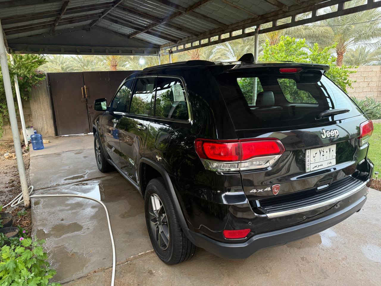 السلام عليكم
Jeep grand cherokee
Limited 2020
V6 3600
-ماوس وضيعات قياده
-فتحه سقف بانوراما
-كشنات جلد 
-رادارات  360
-تشغيل عن بعد 
-بصمه
-شاشه جبيره 
-كامره  دواره
-تحكم سترين
-كشنات خزن
-هيتر مري
-لدات صباحيه
-صندوق كهرباء
-كشنات تدفئه تبريد 
قطعتين تبديل بلاد وقطعه صبغ
80,000mile
مكاني الكرخ 
***********
