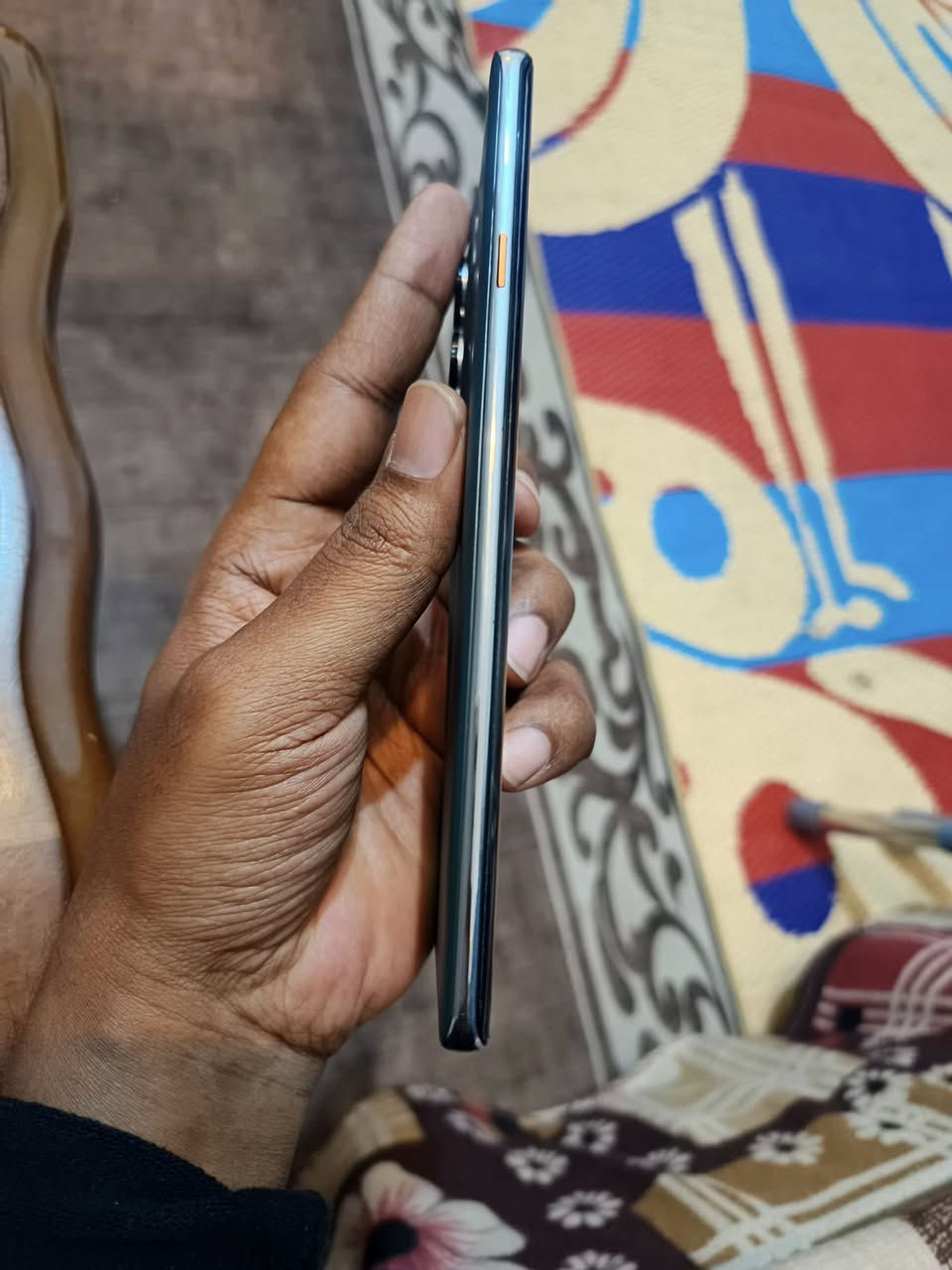 موبايل للبيع تكنو كومون ٤٠ برو 5G  ذكرة 256 نظيف  فقط الكامرة الخلفية بيه تراب وياه شاحنه وكفر  العنوان بغداد العبيدي حي الرئاسة الثانية شارع ١٥


**إذا كنت صاحب هذا الإعلان وتريد حذفه لأي سبب، رجاءا أرسل رسالة إلى الدعم الفني**