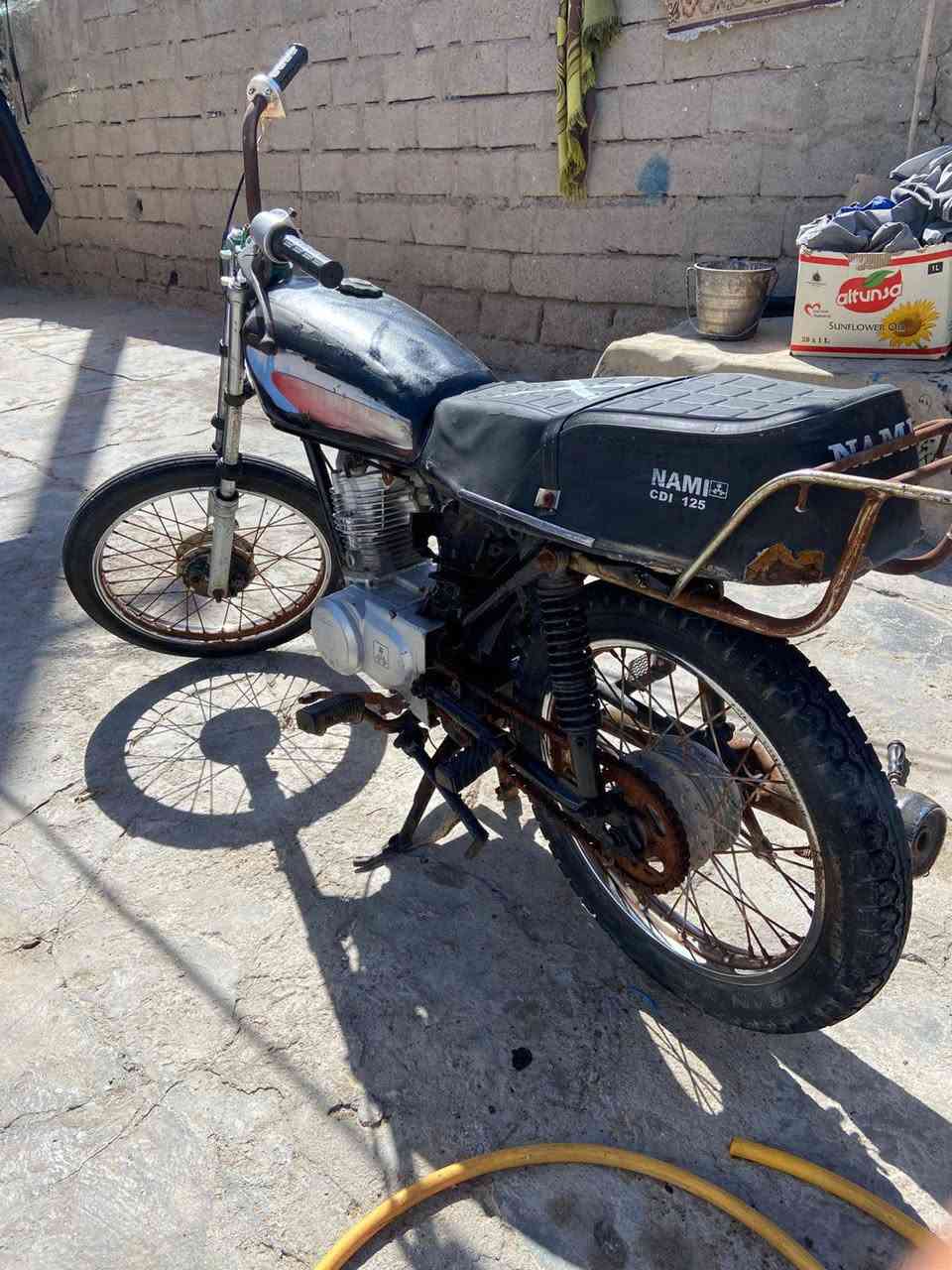 سلام عليكم دراجه ادوات  البيع  250 بيه مجال 
دراجه نضيفه ... الخاص مفتوح مكاني خور زبير ...


**إذا كنت صاحب هذا الإعلان وتريد حذفه لأي سبب، رجاءا أرسل رسالة إلى الدعم الفني**