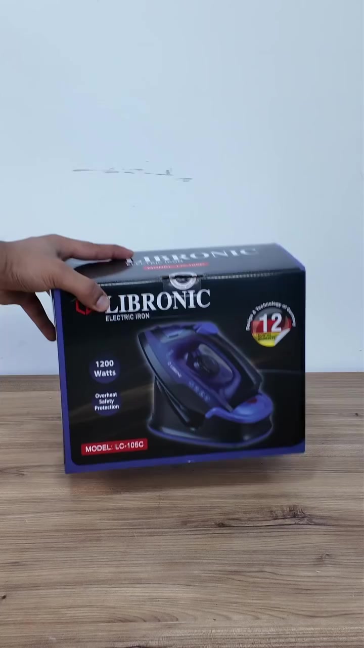 مكواة بخارية لاسلكية ماركة LIBRONIC

الميزات:

قاعدة ثابتة للتسخين مع مكواة محمولة تمنح المستخدم  السهولة والراحة أثناء الاستخدام

تدفق قوي للبخار

قاعدة كي  من السيراميك

وظيفة التشغيل الجاف ومع البخار

ضخ بخار بشكل عمودي وأفقي

خاصية التنضيف الذاتي

خاصية الحماية من الحرارة المفرطة

مؤشر للتحكم بدرجة الحرارة

الطاقة: 1200 واط

ضمان لمدة سنة من تاريخ الشراء

سلك كهرباء من الكتان بطول: 1.5 متر

أبعاد الجهاز: الارتفاع: 26 سم  عرض الجهاز 9.5 سم

كوب إضافي لملء الخزان

رمز الباركود: الماني

الملاحظات:

لم يذكر المنشأ على الغلاف


**إذا كنت صاحب هذا الإعلان وتريد حذفه لأي سبب، رجاءا أرسل رسالة إلى الدعم الفني**