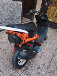 ماكس عدلة • معدل • ابيض