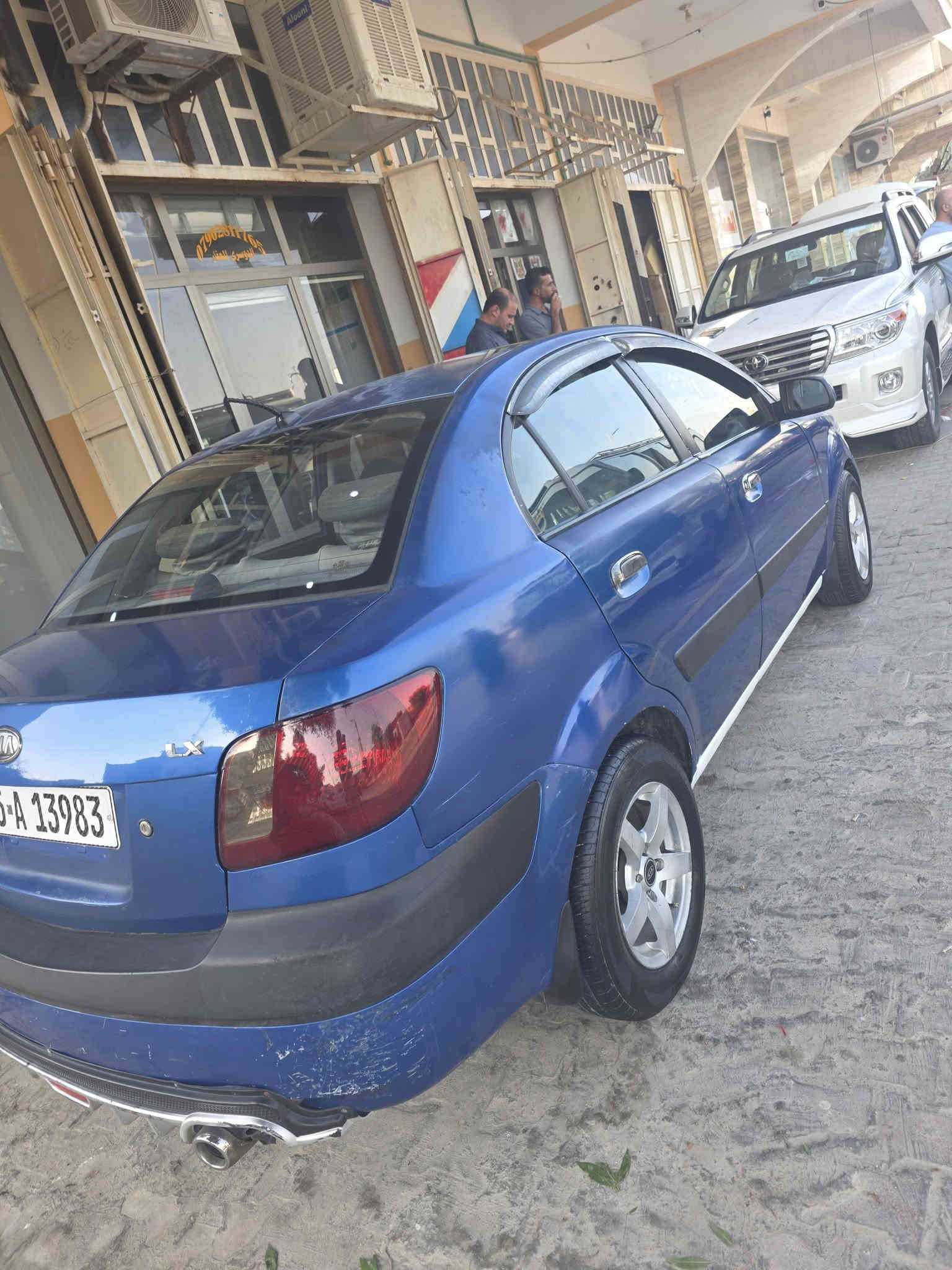 سياره حلوه 
كير عادي محرك بلاد .. 
المكان الانبار قضا هيت 
*********** 
السعر70
