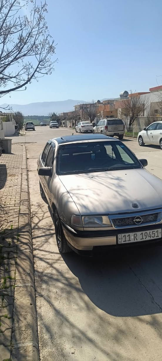 السلام عليكم
فكترا 92 محرك 16 أصل 20 كير عادي سياره حلوة وكاعده بدون حادث بدون خياسات صبغ عام للجماليه رقم بغداد مشروع وطني تحويل ثاني يوم مكانها السليمانيه

سعر 37 بيها مجال 
***********
