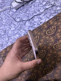 ١٦ برو ماكس نضيف جدا السعر ١٤٢٥ وبي مجال الاستفسار اتصل 07748890129