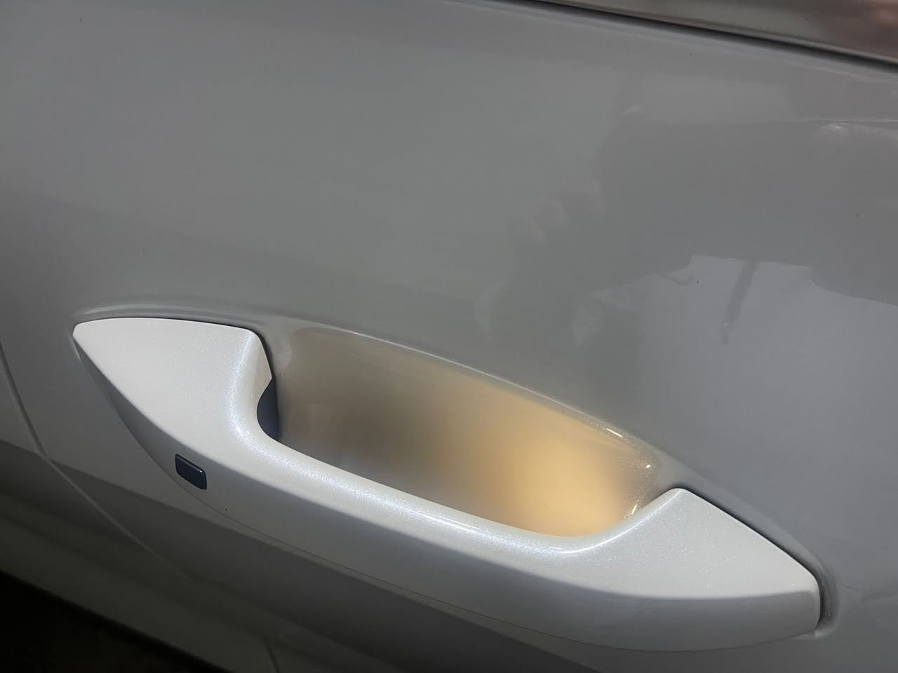 السلام عليكم سبورتج 23 امريكي محرك 1600 هايبرد
صور الحادث والمواصفات مرفقة بالمنشور ماشيه 35 الف كل متر رقم بغداد ترابها مال زيروا كاملة بدون اي نقص فقط الإكسل الخلفي فاصله بي صوت اعتقد من الحادث

***********
