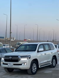 لاندكروزر • ٢٠٠٩ • فول مواصفات