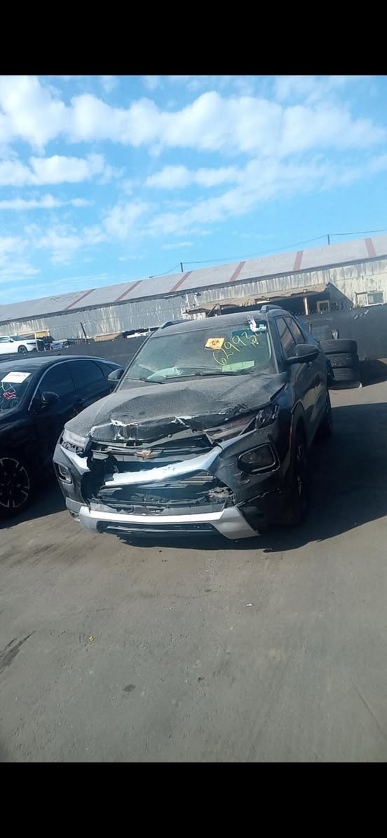 ابلايزر مديل 23 عله حادثهه. ابيع. بدون. رقم. سعرهه 80. تشتغل وتمشي. بمكانهه. البصره. القرنه. رقمي. ***********
