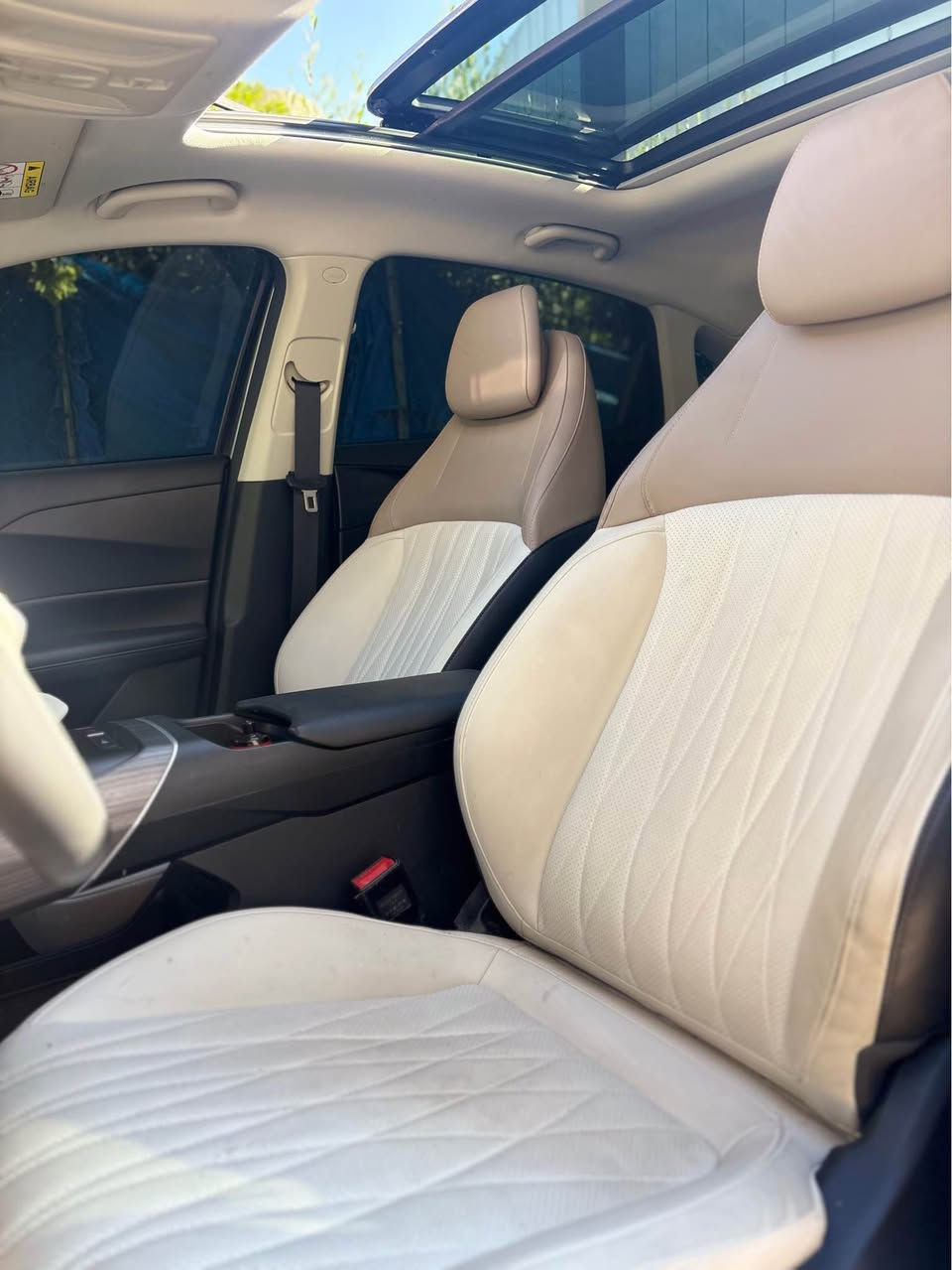 السلام عليكم للبيع شانجان ايدو بلص 2025
-موصفات فول الفول 1/1
-ماشية 22 الف كيلو متر 
-ردار امامي
-اربع كامرات 360 درجة
-سيارة بوانرما
-مراية كهربائية
-يدات الباب كهربائية
-كشنات جلد وكهربائي وتدفئه وتبريد
-قطعتين تبريد
-شاشة ايباد
-نظام ايكو سبورت نورامال
-البارك وهندبريك كهرباء
-شحن لاسلكي
-داخل وكشن لونين كولد وزيتوني
-وكامرة داخل سيارة
-صندوك بصمة
-قياس نباضات قلب
-تحكم شاشة عن بعد ب اشارات
-بصمة
-خطوط مسار في شارع
-مثبت سرعة
- قيادة ذاتية
-محرك 1.5 توربو
-4سماعات مع كاربلاي واندريود
-لايتات ليد امامي وخلفي

_هذني ذكرتهن نص موصفات وبعد كومة موصفات بيها سيارة موصفاتة متخلص

-السيارة بدون ضرر قطعة وحدة بخ مال خليج بيها رصعتين او ثلاثة 

-السيارة جاهزة وبدون اي نقص وممتعة بالسياقة كلش تجمع بين الرزانه والعزل والقوة والمتانة والمساحة الواسعة والفخامة

—السعر بلاشششش🔥🔥🔥125$

-مكان السيارة كركوك للاستفسار والتفاصيل الاتصال على الرقم او الواتساب فقط:
📞:***********

0️⃣7️⃣7️⃣0️⃣3️⃣1️⃣3️⃣9️⃣0️⃣6️⃣0️⃣ كركوك, العراق
