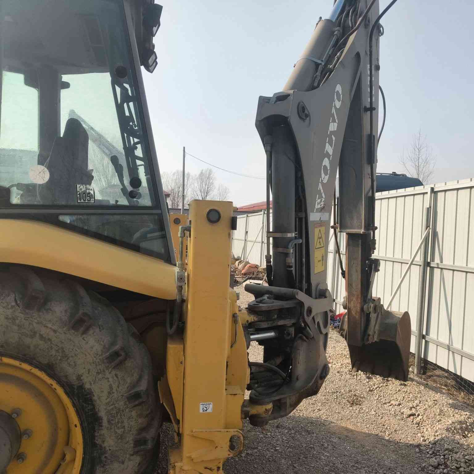 Sell Volvo two busy excavators


**إذا كنت صاحب هذا الإعلان وتريد حذفه لأي سبب، رجاءا أرسل رسالة إلى الدعم الفني**