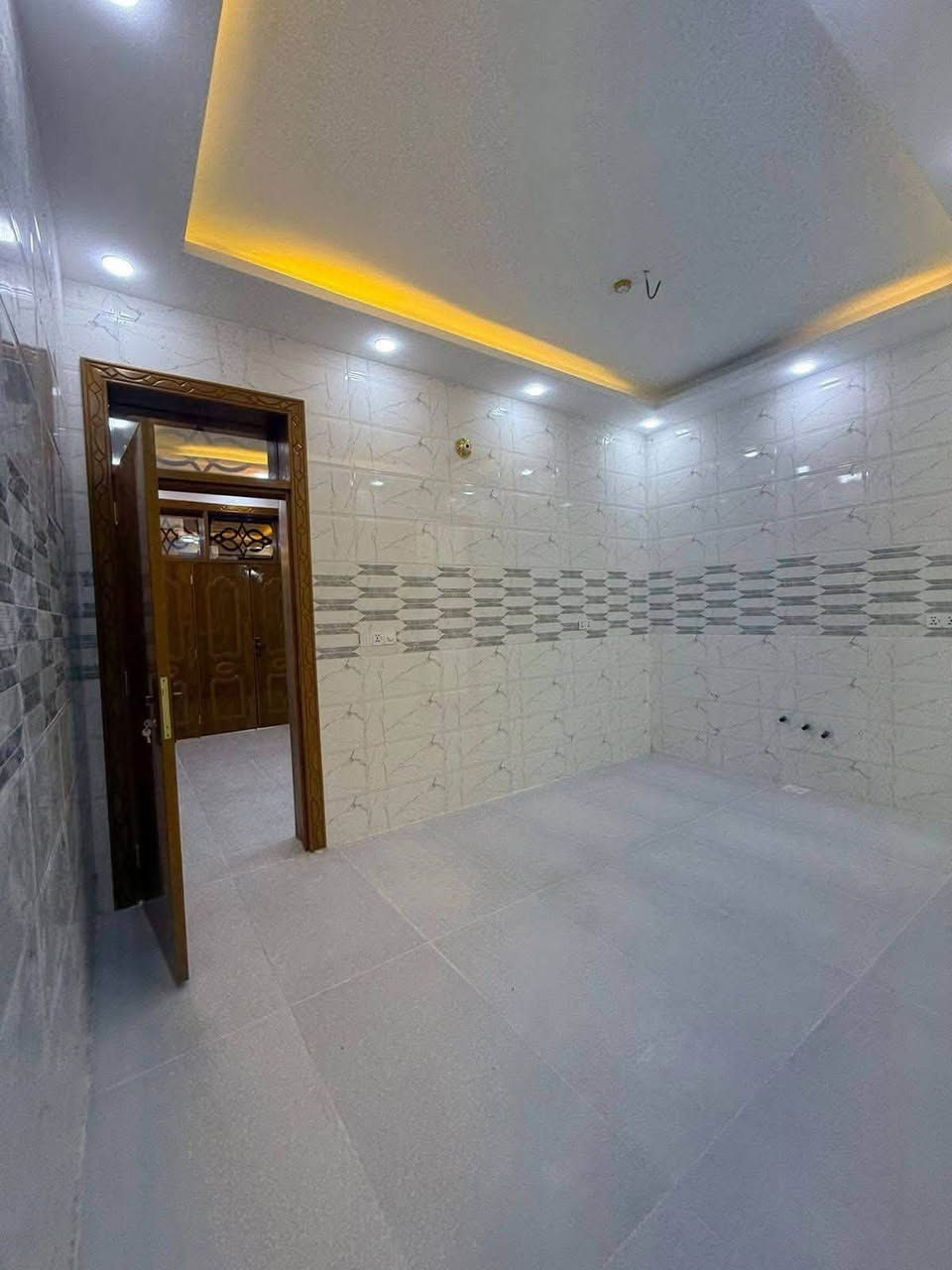 🏡 للبيع – دار سكني في النجف / حي النداء

منطقة 54 خلف التجاري مباشر

فرصة مميزة للسكن أو الاستثمار في موقع هادئ ومطلوب.
📍 الموقع: النجف الأشرف – حي النداء
🏠 الدار: طابقين
✨ تصميم حديث وتشطيب مرتب
🛏️ عدد الغرف: (3)
📐 المساحة: (100متر )
💰 السعر: (125) 

✔️ قريب من الخدمات والمدارس والأسواق
✔️ منطقة سكنية ممتازة راسلوني واتساب فقط 
     
📞 للاستفسار والمعاينة:   ***********
