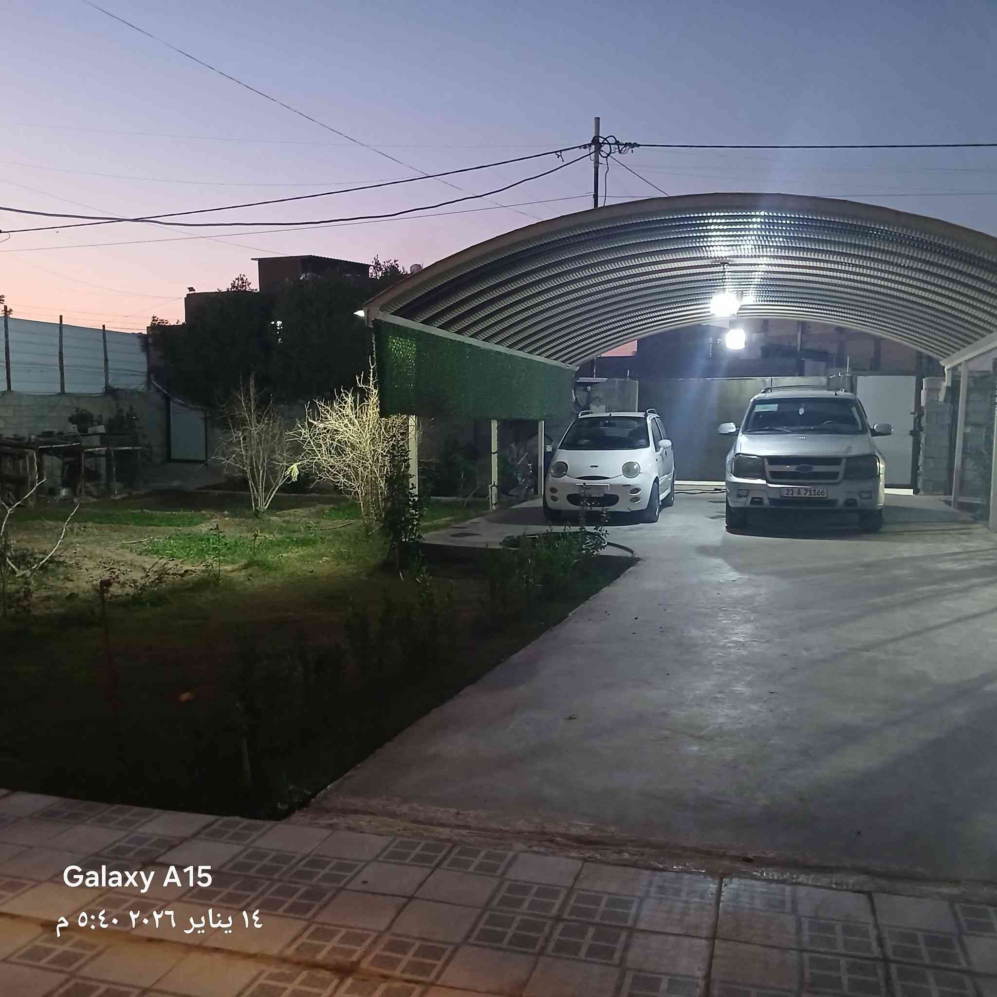 دار للبيع المساحة ٦٣٨ ومساحة البناء٢٢٥ الدورة البوعيثة مجمع النسور للاستفسار ***********
