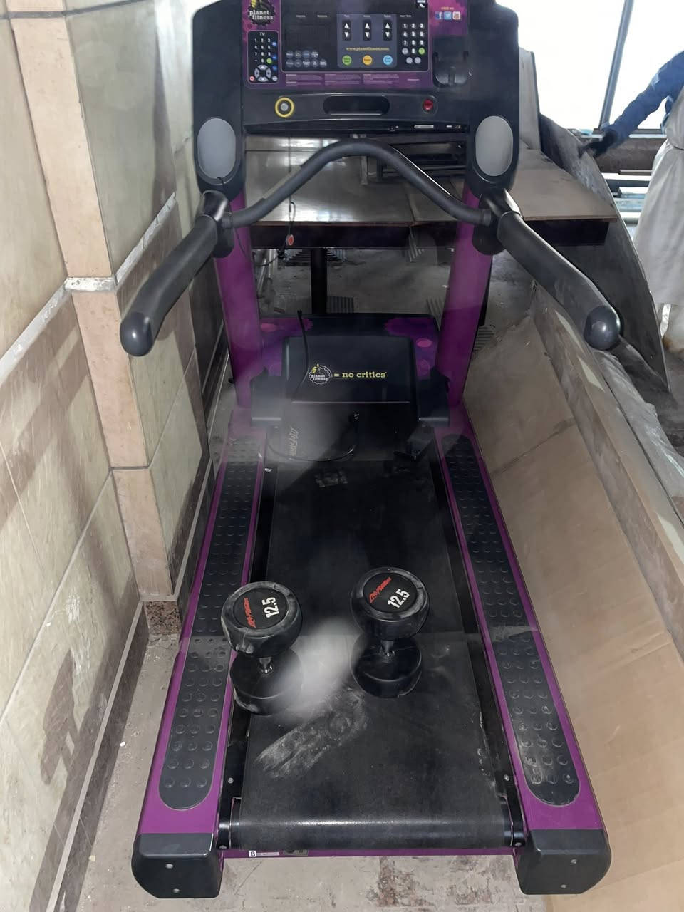 جهاز اخو الجديد للبيع *********** السعر 900$
