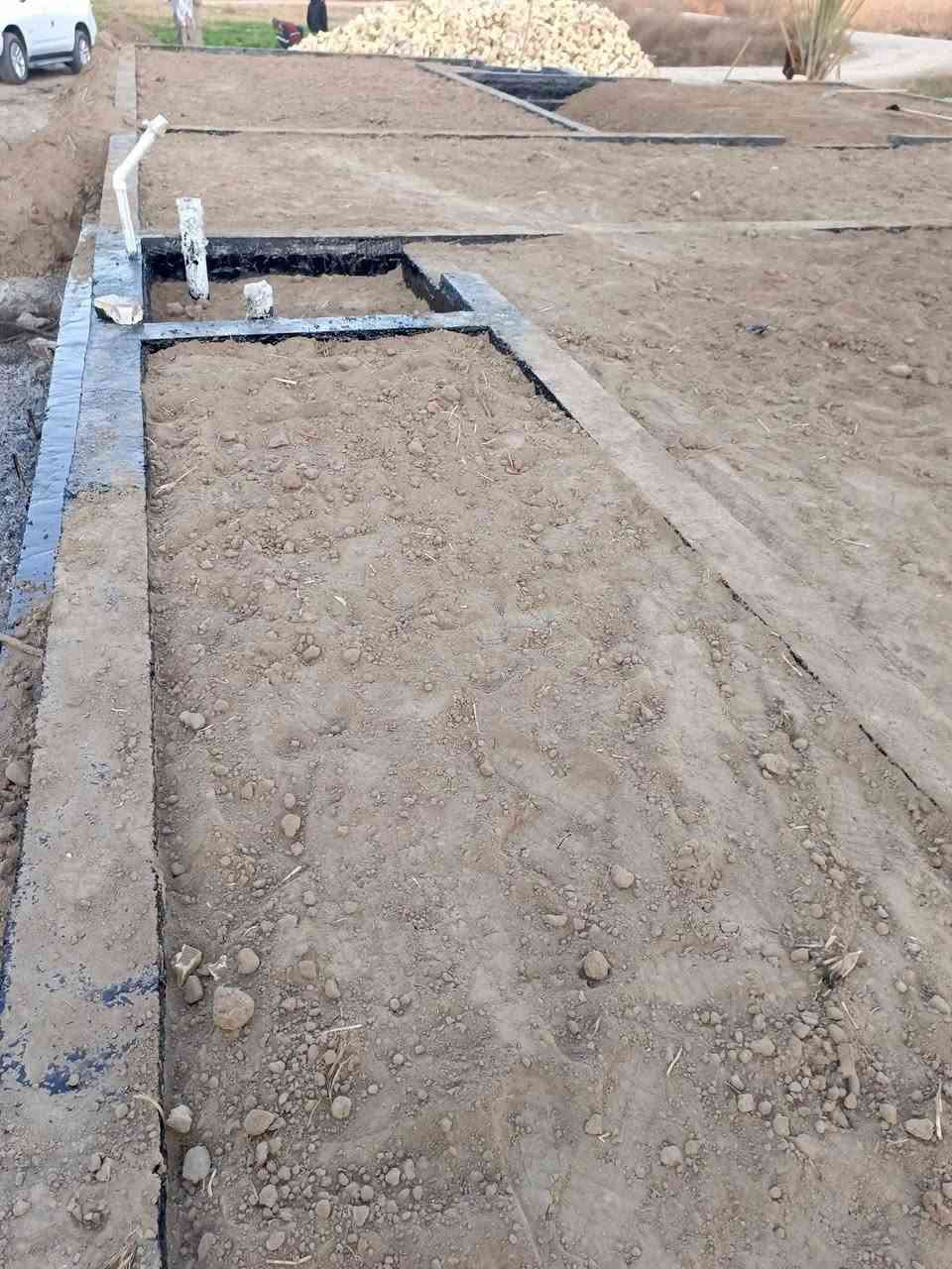 خابرني واني اجيك لبيتك 
نشتغل حسب الطلب كرسته وعمل الاتصال *********** أبو أيمن عمل كافه الارضيات
