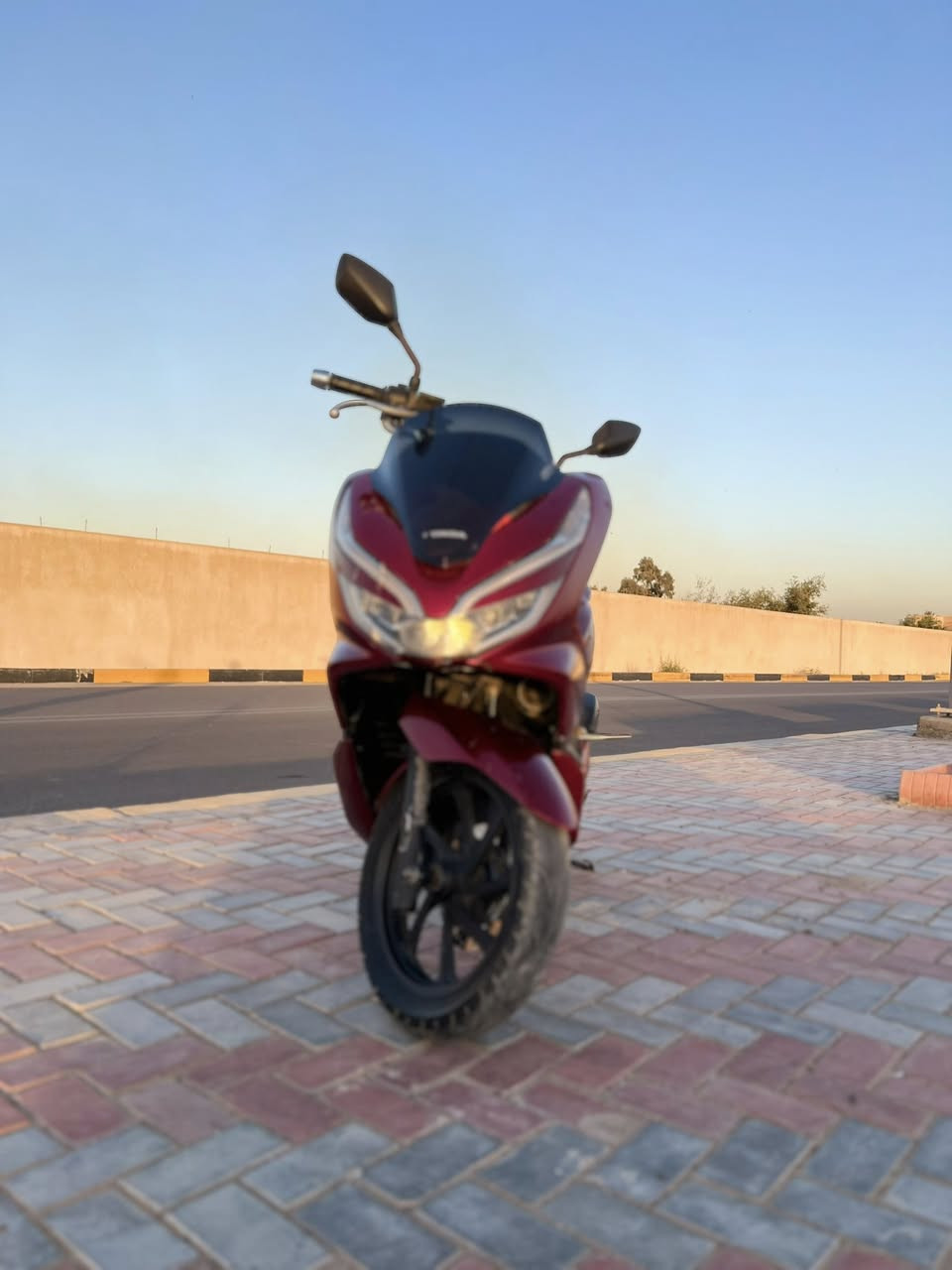 للبيع PCX جيل الثالث

نظيفه و مكفوله جيب فيتر وافحص

ماشيه 46ألف وارد ياباني نازله من معرض كلشي وكلاشي 

السعر ١٧$وبيها مجال

المكان بغداد (زعفرانيه)

‭٠٧٧٦ ٢٤٨ ٦٧١٧‬
