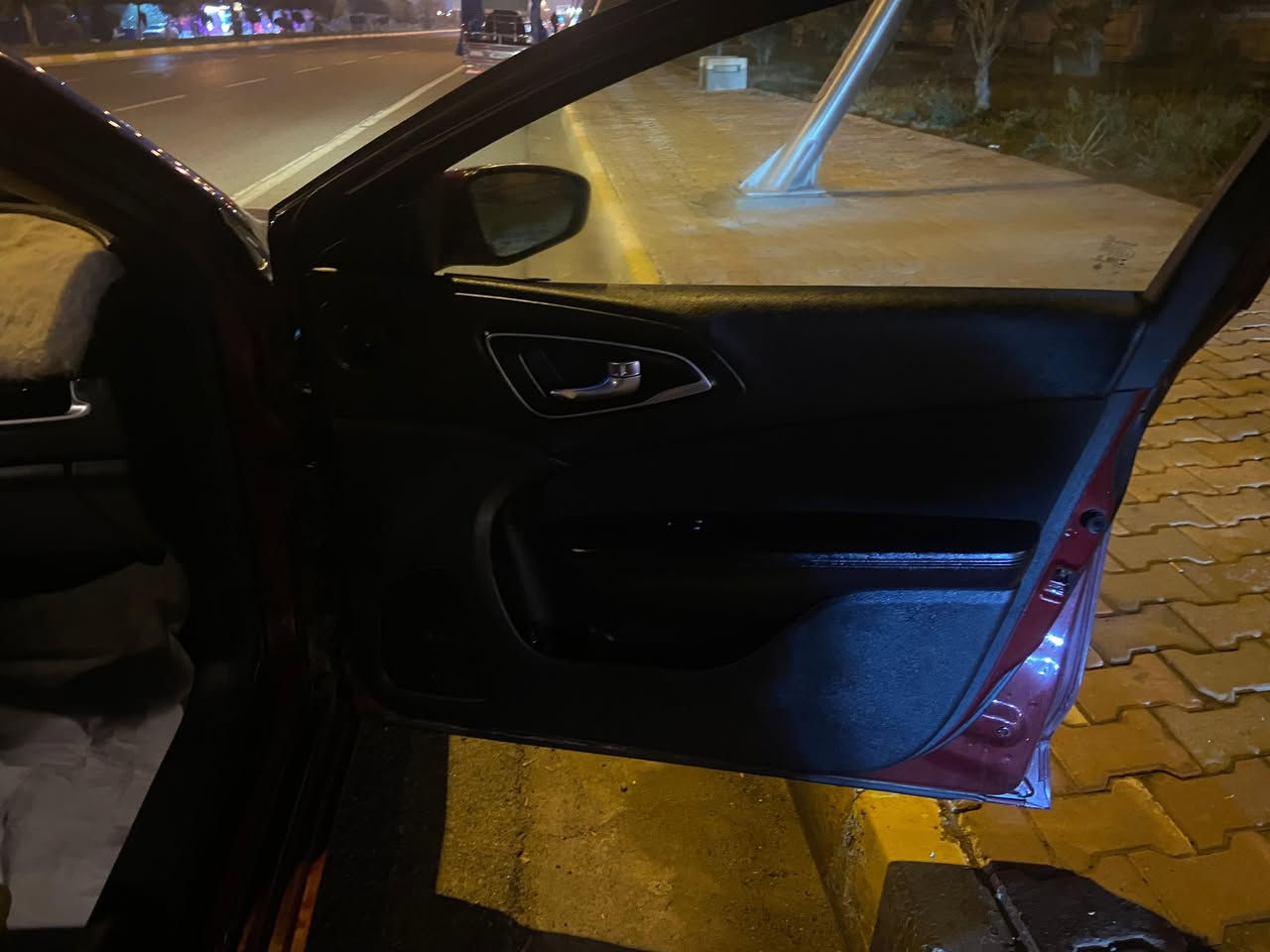 C200
صبغ عام جمالية اثر جراد
ضربة جاكوج ما بي
داخله العراق كلين
* كير محرك كبس جديد ٢٤٠٠ مرغوب
* كير ماوس
* كاميرا
* تحكم ستيرن
* بريك اوتو
* مرايا كهرباء
* كوشن كهرباء
* كيج الكتروني
* تحديد السرعة
* شاشة لمس
* بصمة
* ويل S

تحويل و كالة نفس اليوم
عليها غرامات ٢٠٠ $ ينزل من سعر 

بيع لو مراوس شمالي
مكان اربيل
*********** واتساب
