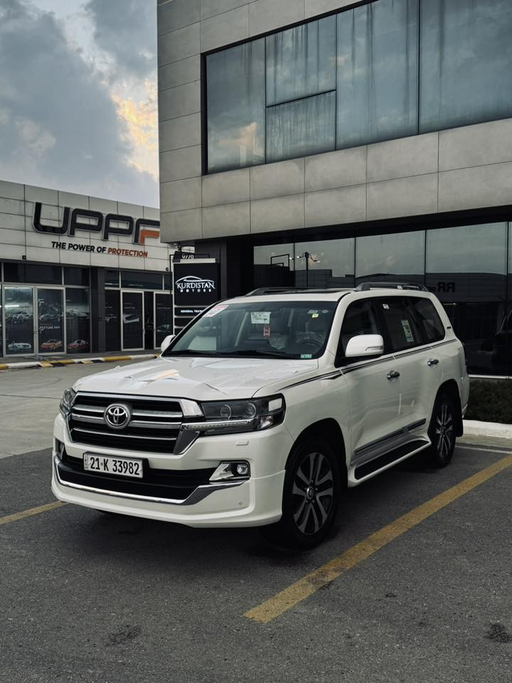 السلام عليكم 
سياره جديد بل باكيت 📦
شركه ساز باب اول 
لاندكروز  كراند تورنك فول مواصفات 
2019 v6 
SAS   شركه  
فوول مواصفات 
كاميرا 
🌷كيجات لكزز 
🌷شاشات عدد ٣ بلاد 
🌷كشن سايق ٣ دكم 
🌷جلد بلاد ي
🌷كاميرا 
🌷زراك لايت 
🌷حساسات امامي خلفي 
🌷صندوك كهرباء 
٥ بصمات
 دوسات ليزريه
مراييه جنبيه قلاب
سلايد
شغال
كشن سكن كهربائ
يشاره لكزز
لايت زينون اوتو
سيار فوول مواصفات
باقي مواصفات الكراند تورنك المعروفه 
سياره رقم  سليملنيه  سنويه جديده
تحويل مباشر 
مكانها سليمانيه 
 مكفوله بدون الصبغ   بدون شخط بدون كلشي كفاله عام 
السعر المطلوب 528 ومجال بسيط 
مكان سليمانية 
رقم الهاتف ***********
