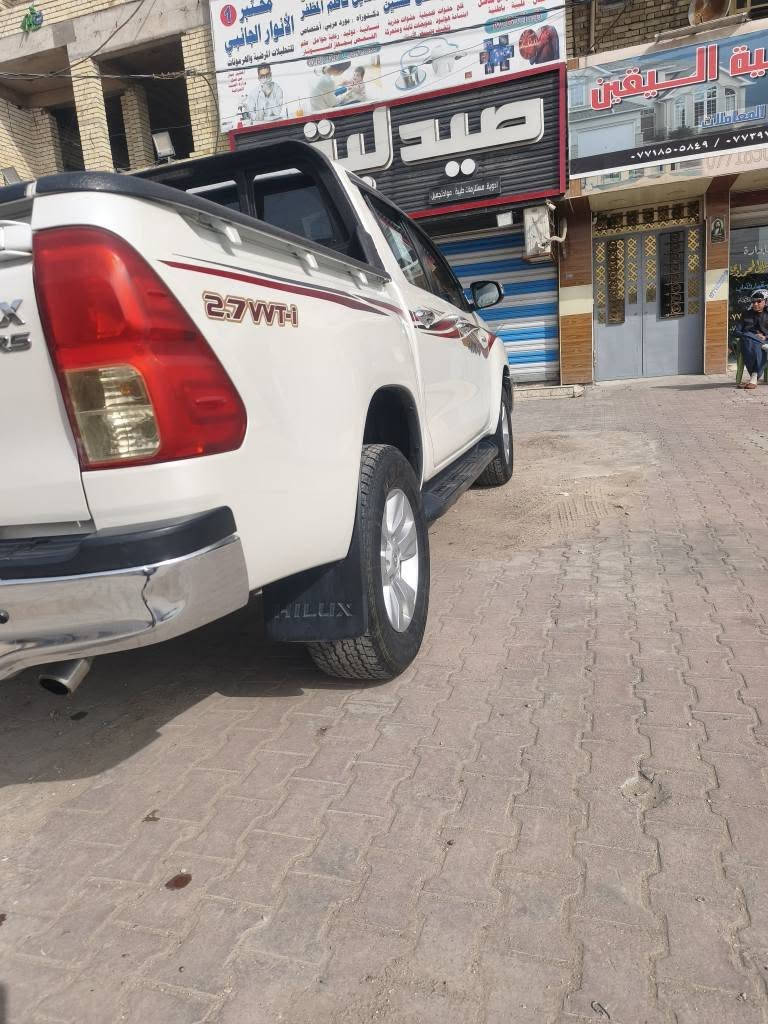 هايلوكس 17
كير عادي مكفولة سنوية إبمسي لى 30
أربيل 
مكفولة كفالة عامة 
*********** متواجد واتساب تصال بغداد, العراق
