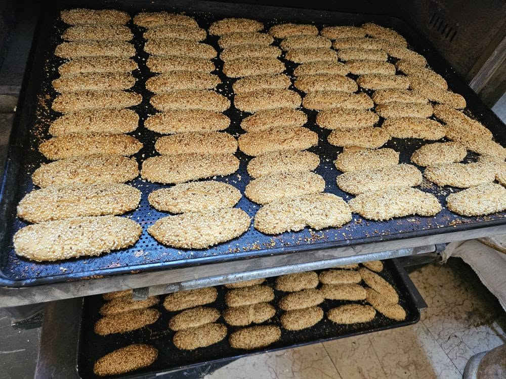 فرن للبيع مستعمل خانتين كل خانه صينية قياس 60× 90
 لجميع المعجنات (بيتزا +كيك+كعك+كليجه+شوي الدجاج والسمك) السعر 650 الف  اتصال على هذا الرقم
*********** مكاني كربلاء حي العباس كربلاء, العراق
