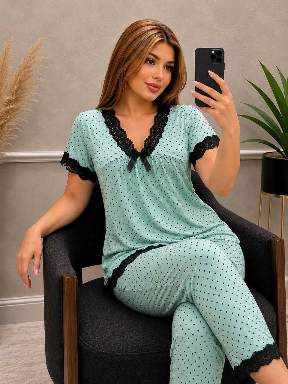 برمودا فانيله سعر الدرزن 

https://t.me/adfbnm
الكميه محدوده

Mj


**إذا كنت صاحب هذا الإعلان وتريد حذفه لأي سبب، رجاءا أرسل رسالة إلى الدعم الفني**