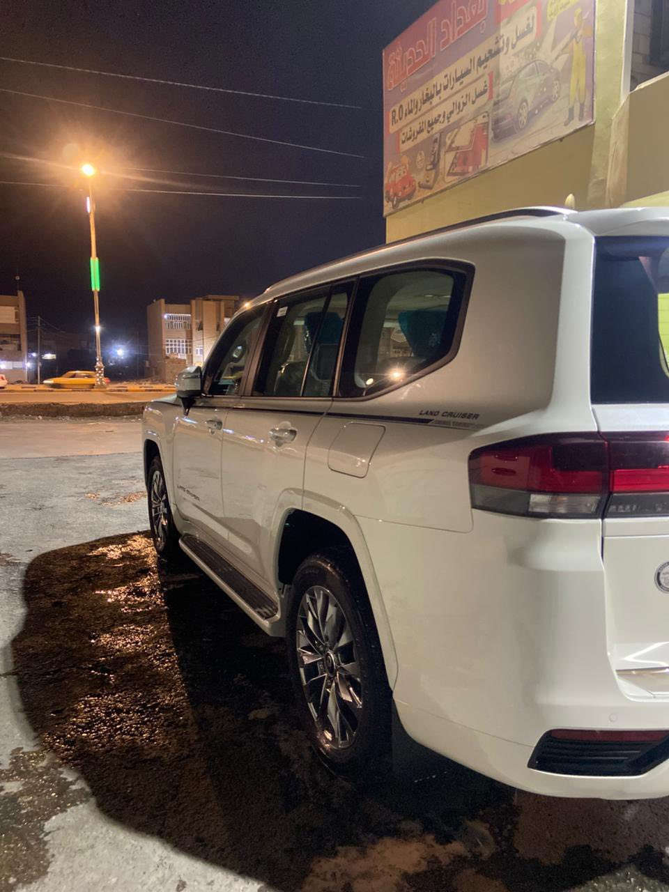 لاندكروز 2024
ساز ام التطبيق GXR محرك 4000 بدون توربو
فول مواصفات
كشنات امامي تبريد + كهرباء
8 ايرباك
داخل جلد
شاشات. خلفية وامامية 
حساس امامي خلفي
زراك لايت
تشغيل عن بعد
ماشية 34 حقيقي قابل للزيادة
كفالة عامة من كلشي 
رقم بغداد انكليزي مستلمين سنوية ولوحات باسمنا
مكانها الديوانية  
***********
