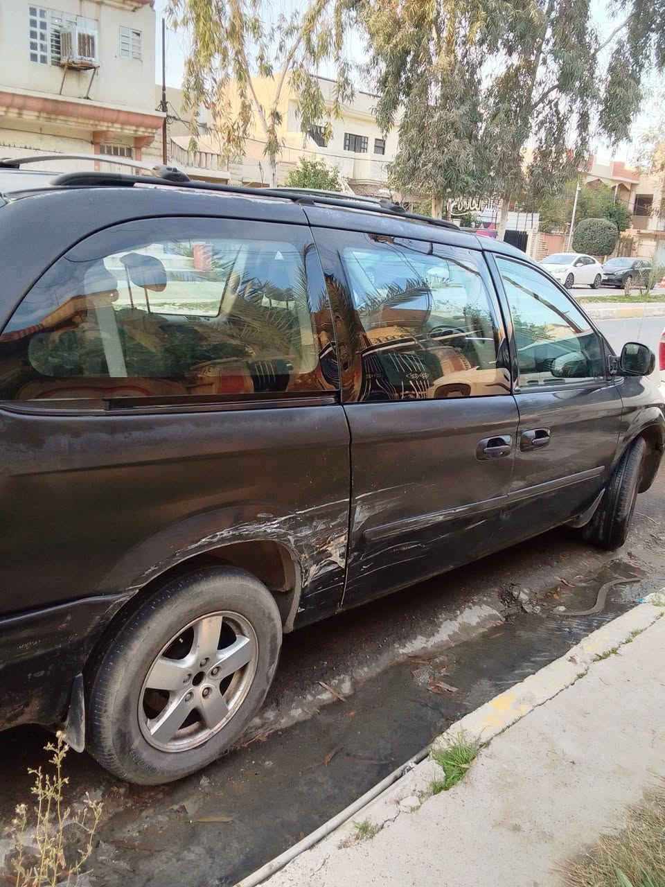 دوج كرفان 2007 محرك 3300 تبريد 3 قطع 
*********** موصل, نينوى
