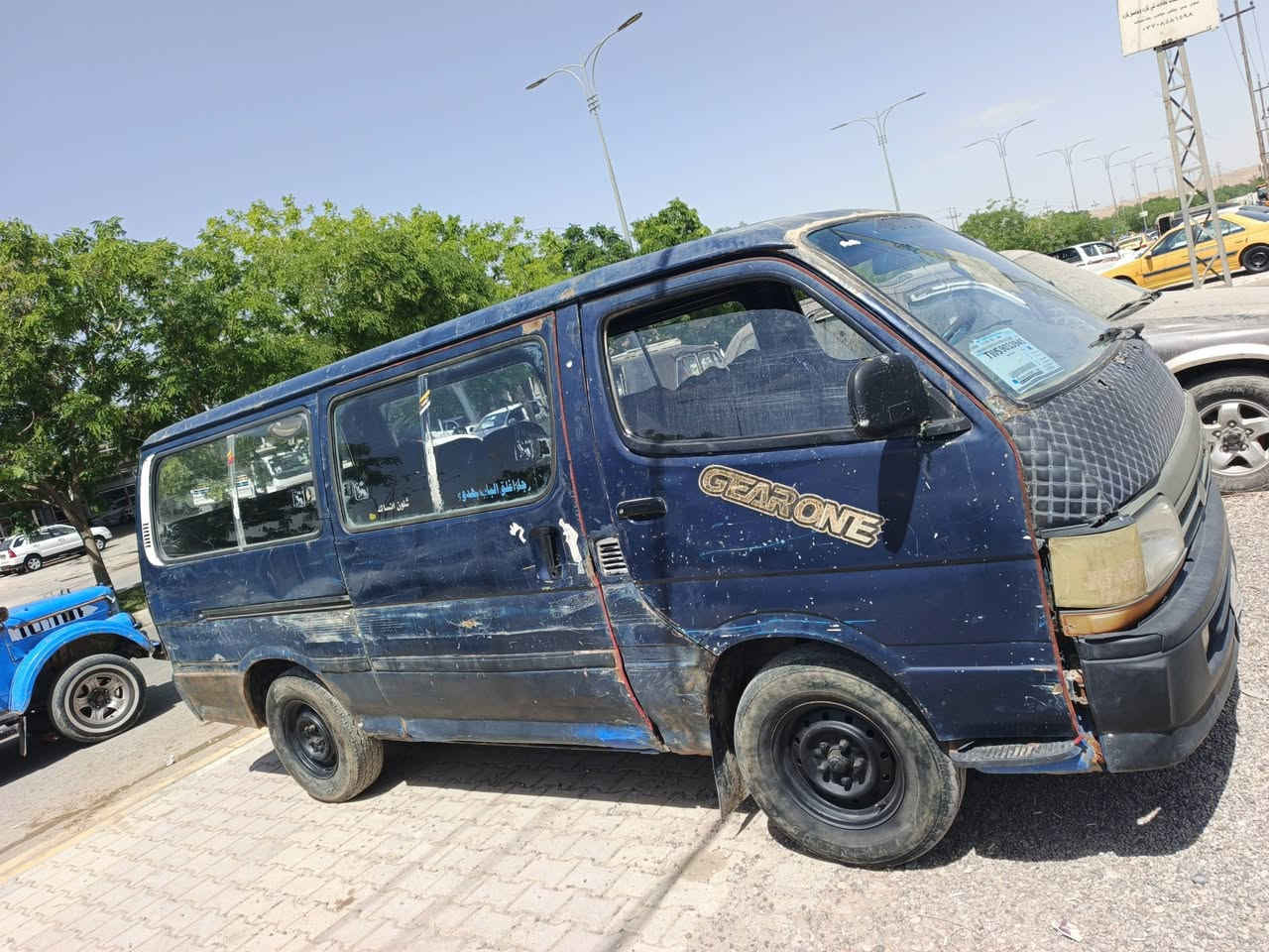 بوز موديل 1994محرك وينجي كير اوتو سنويه 2028 شرط التحويل 14راكب تجه ناصيه كير مكينه خير من الله سياره كاعده وحلوه سعره ٣٠ وبي مجال مكان السياره ديالى جلولاء استفسار اتصل ***********
